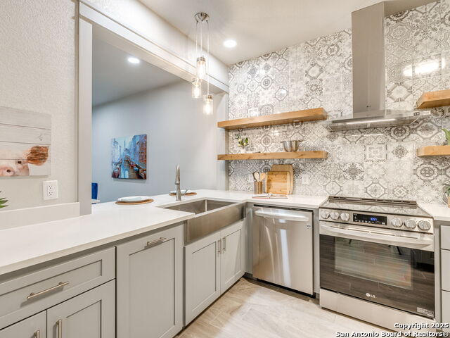 Image 3 of 29 For 7707 Broadway  6