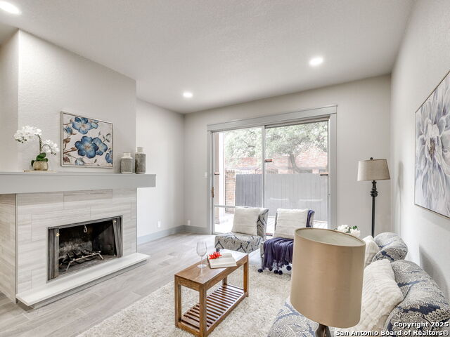 Image 9 of 29 For 7707 Broadway  6