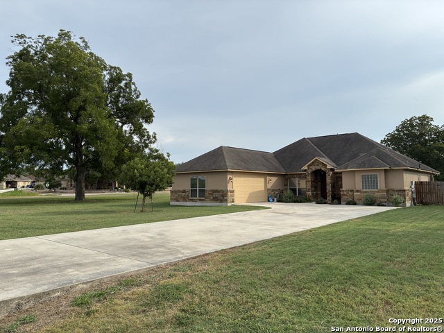 Details for 125 Cactus Wren, McQueeney, TX 78123