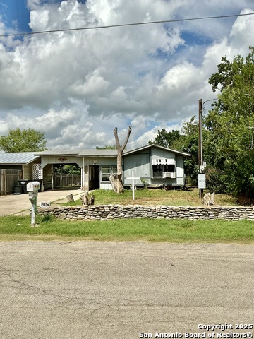 Details for 19615 Oil Street, Somerset, TX 78069