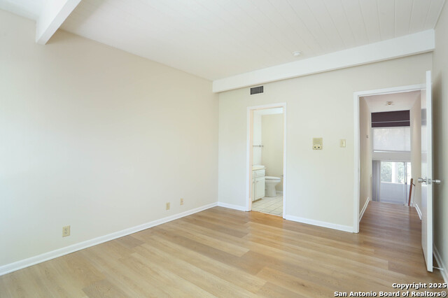 Image 17 of 31 For 3102 Eisenhauer  B16