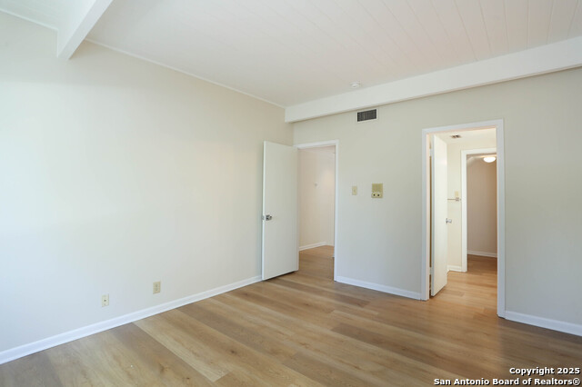 Image 20 of 31 For 3102 Eisenhauer  B16