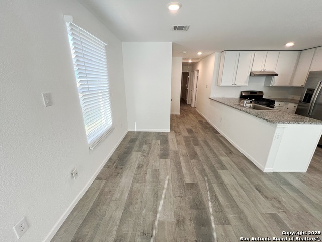 Listing photo id 8 for 8326 Piedra Medina