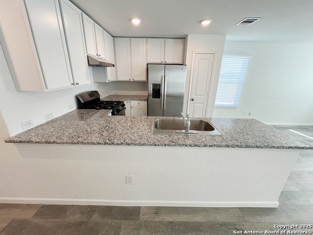Listing photo id 9 for 8326 Piedra Medina