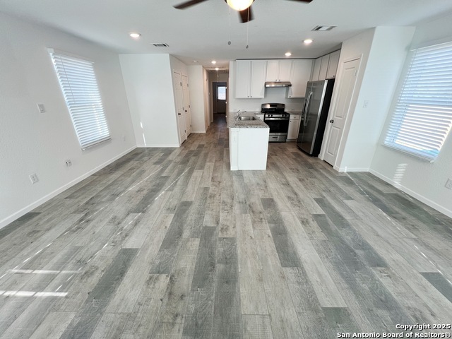 Listing photo id 0 for 8326 Piedra Medina
