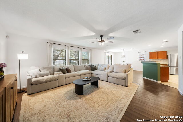 Details for 807 Spello  , San Antonio, TX 78253