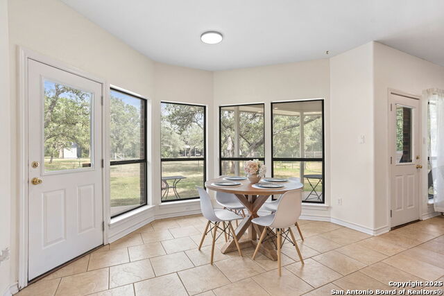 Image 19 of 46 For 13216 Circle N