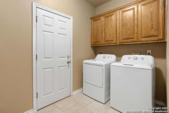 Image 25 of 46 For 13216 Circle N