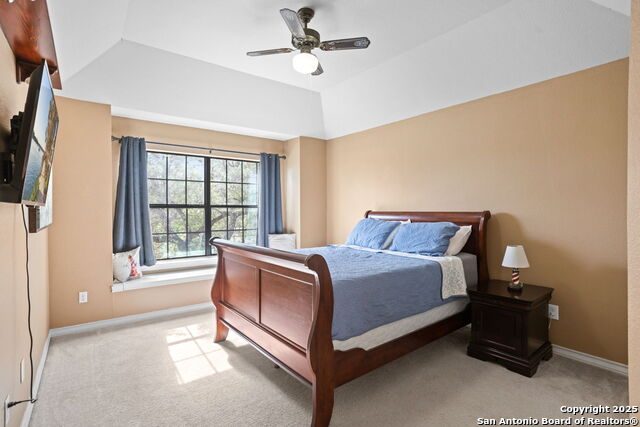Image 33 of 46 For 13216 Circle N