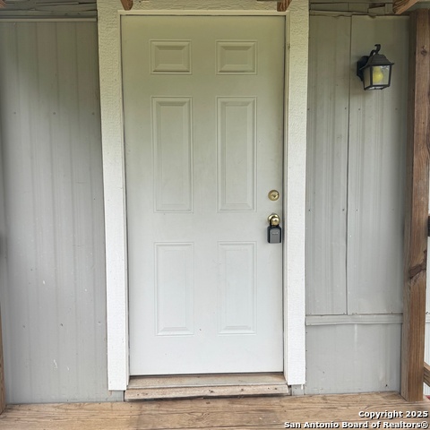Image 2 of 11 For 840 County Road 404