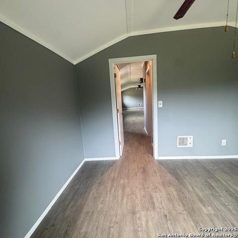 Image 5 of 11 For 840 County Road 404