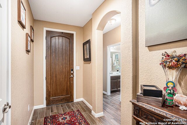 Image 8 of 32 For 312 Iron Gate