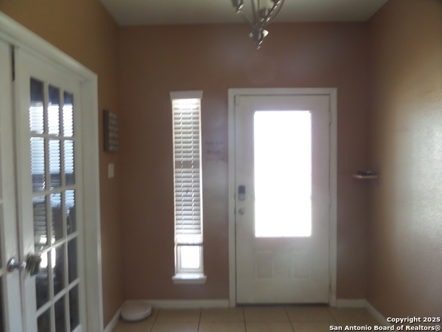 Listing photo id 1 for 6724 Luckey Pond