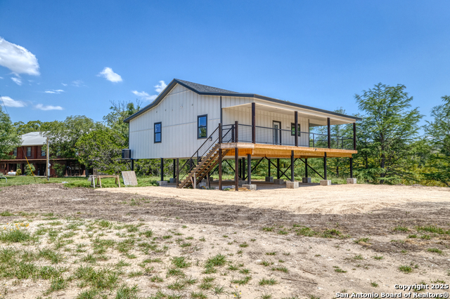 Details for 132 Sherman Lane, Leakey, TX 78873