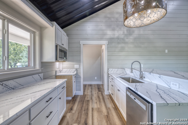 Image 15 of 50 For 132 Sherman Lane