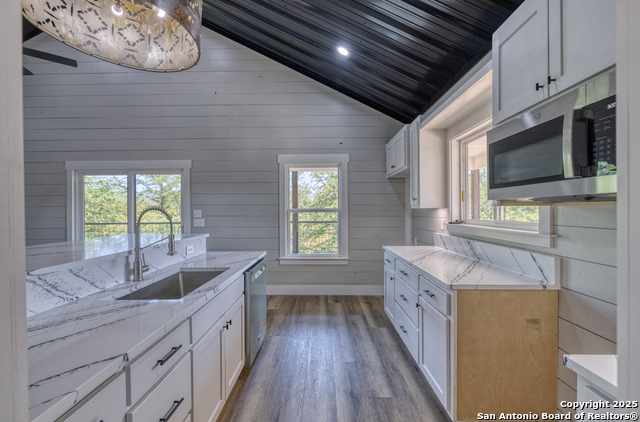 Image 16 of 50 For 132 Sherman Lane