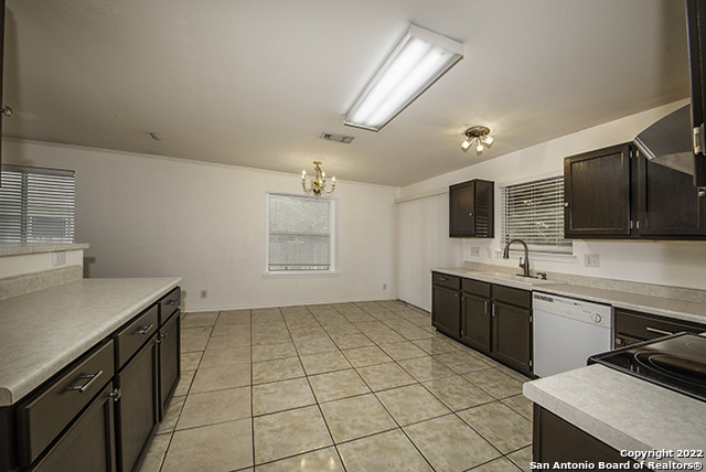 Image 7 of 16 For 7127 Still Hollow Dr