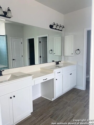 Image 9 of 10 For 9734 Monken