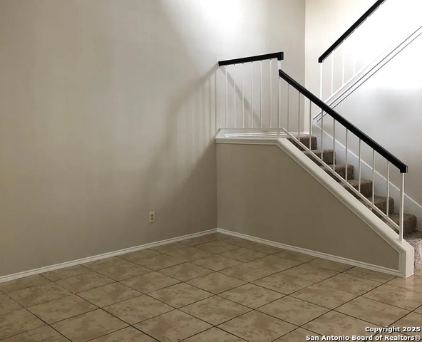 Image 3 of 7 For 9126 Welles Way