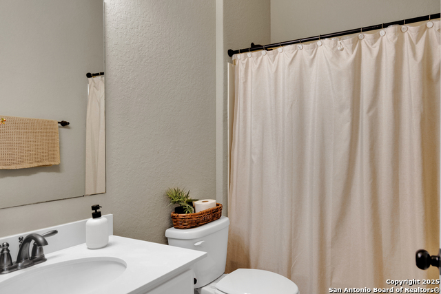 Image 16 of 21 For 7103 Marina Del Rey