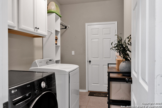 Image 17 of 21 For 7103 Marina Del Rey