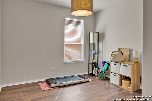Image 19 of 21 For 7103 Marina Del Rey