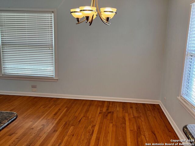 Listing photo id 6 for 357 Irvington Drive
