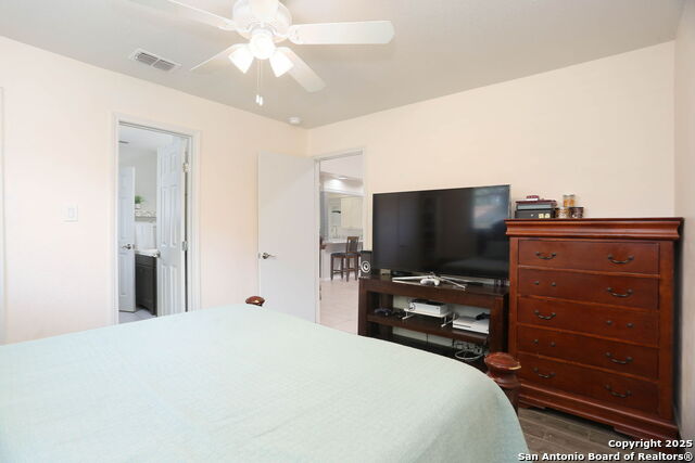 Image 18 of 19 For 10150 Inridge