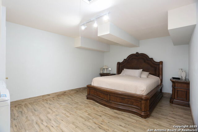 Image 19 of 19 For 10150 Inridge