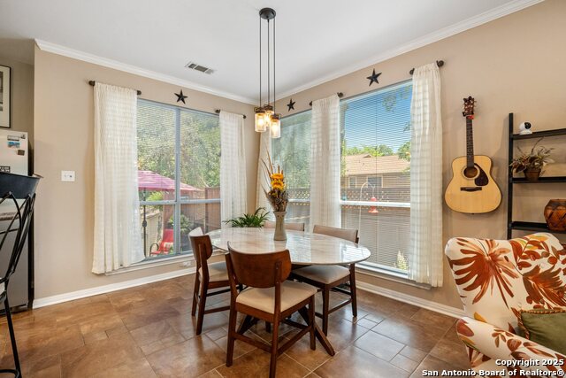 Image 13 of 33 For 102 Elm Hill Ct