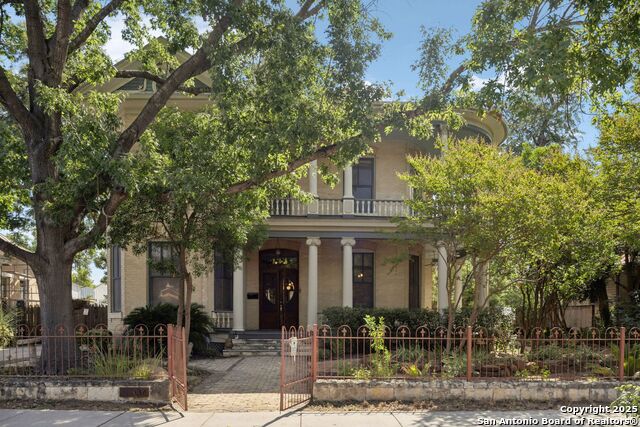 Details for 134 Cedar St, San Antonio, TX 78210