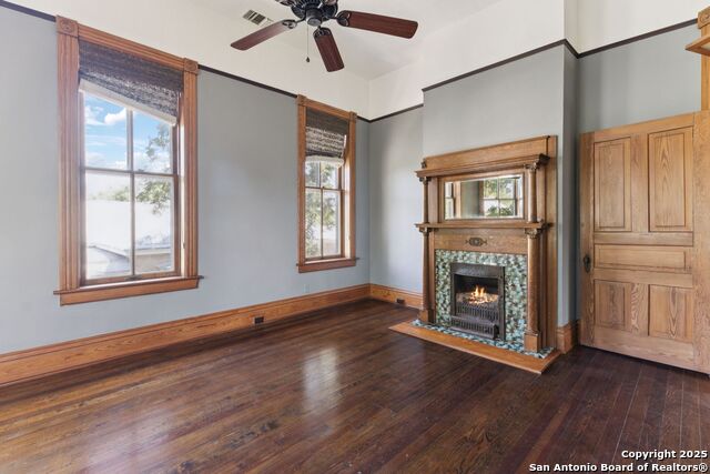 Listing photo id 30 for 134 Cedar St