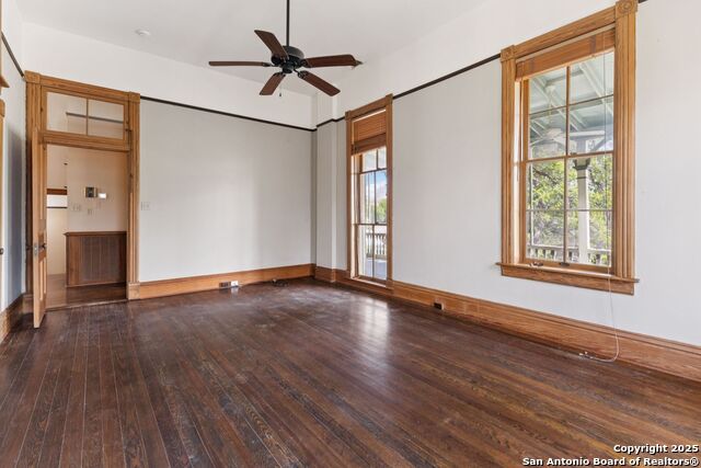 Listing photo id 34 for 134 Cedar St