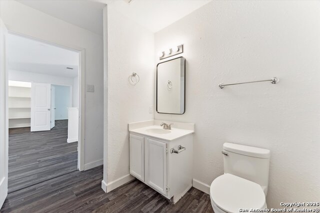 Image 18 of 20 For 7310 Roveen Trail