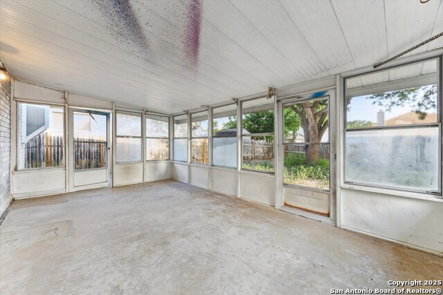 Image 19 of 20 For 7310 Roveen Trail