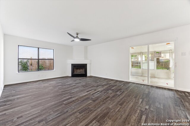 Image 4 of 20 For 7310 Roveen Trail