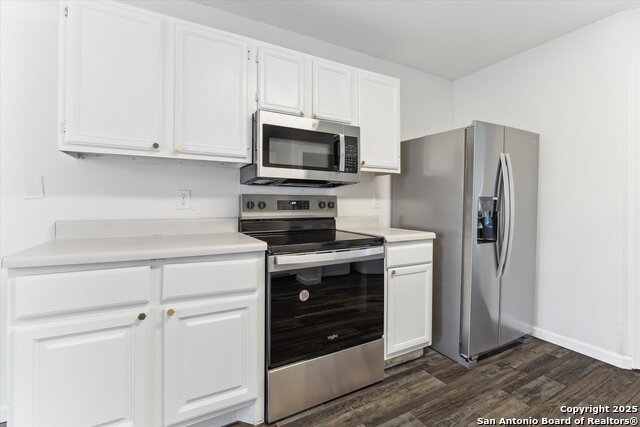 Image 7 of 20 For 7310 Roveen Trail