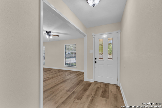 Image 3 of 33 For 106 Broken Spur