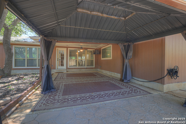 Image 31 of 33 For 106 Broken Spur