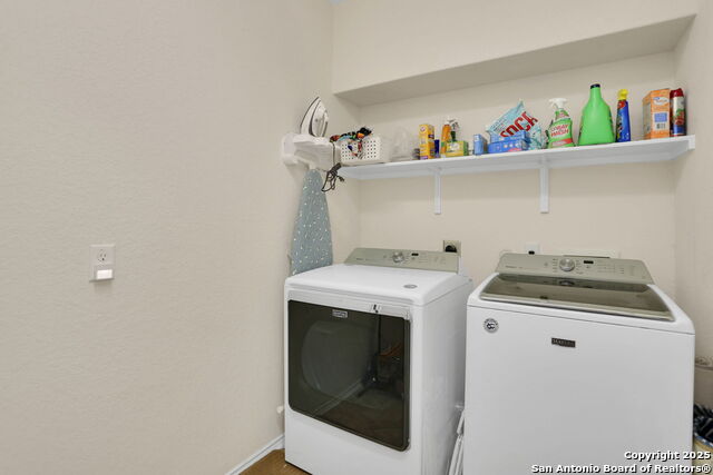 Image 11 of 22 For 8743 Dove Oak Ln