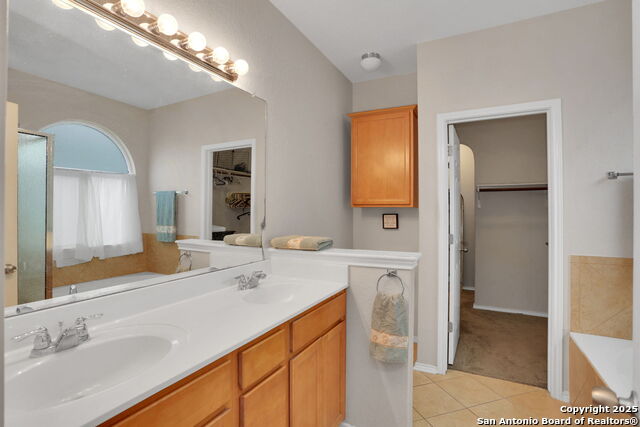 Image 13 of 22 For 8743 Dove Oak Ln