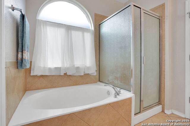 Image 14 of 22 For 8743 Dove Oak Ln
