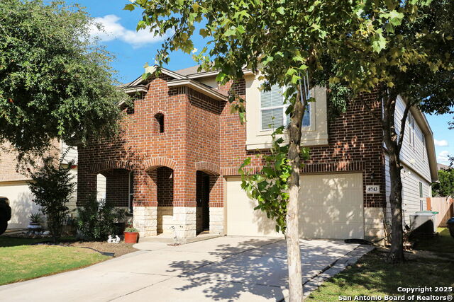 Image 2 of 22 For 8743 Dove Oak Ln