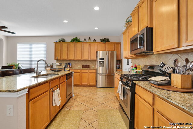 Image 6 of 22 For 8743 Dove Oak Ln