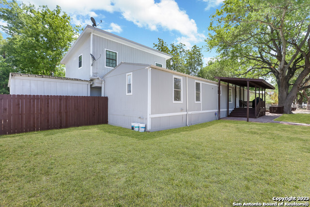 Details for 161 Water St, Pipe Creek, TX 78063