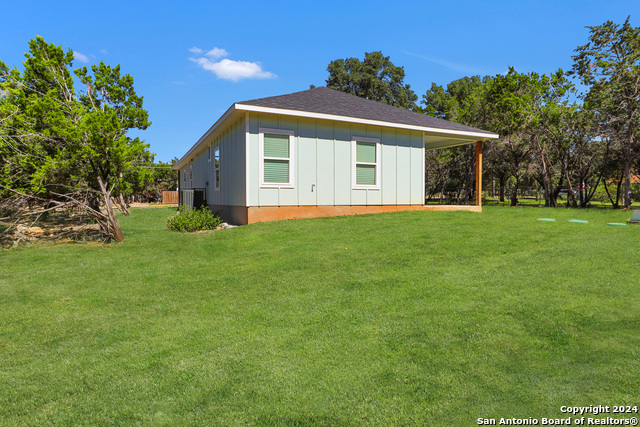 Image 25 of 39 For 1416 Skyline Hills