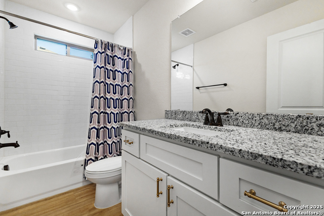 Image 21 of 49 For 7615 Gramercy Way  101-