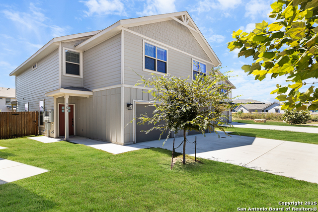 Image 3 of 49 For 7615 Gramercy Way  101-