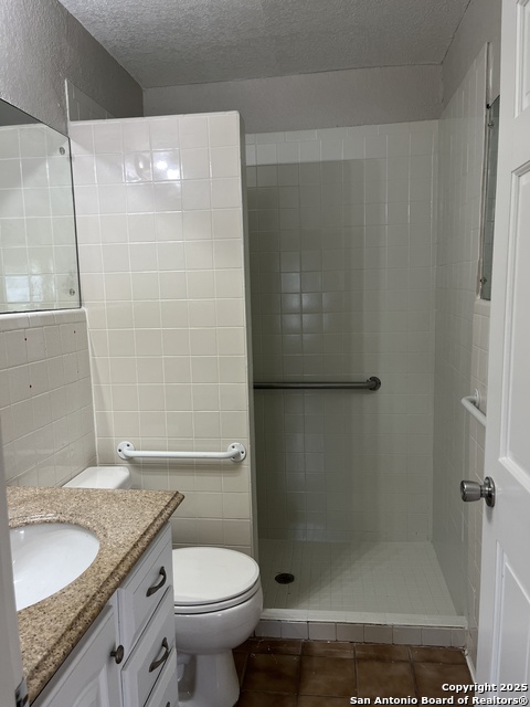 Listing photo id 5 for 123 Wallace  