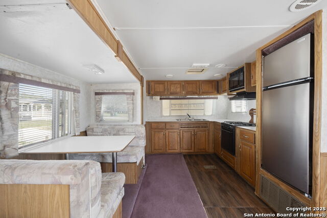 Image 11 of 43 For 820 Forest View